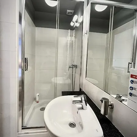 Hotel Szyndzielnia Eco 2*