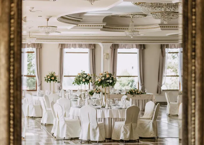 Szyndzielnia Eco Hotel 2*